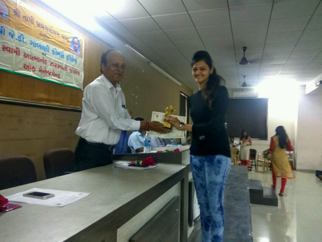 Prize Distribution Ceremony & Farewell Year 2016-17